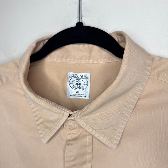 Brooks Brothers Men's‎ XL Tan Front Pockets Long Sleeve Button Up Shirt Cotton - Picture 3 of 8